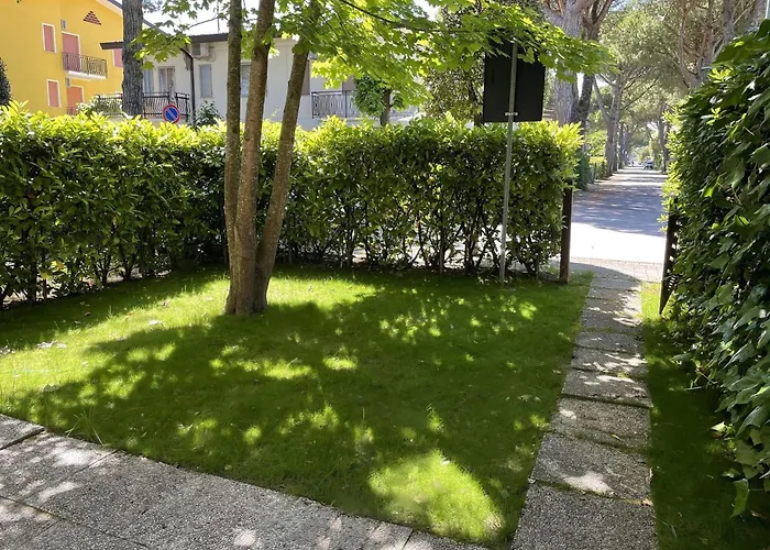 Apartman Flat In A With Private Garden *
